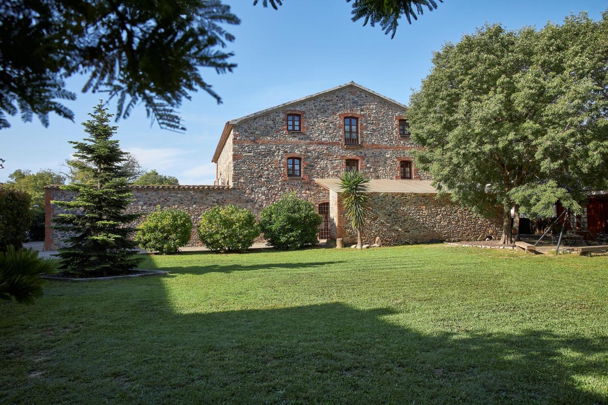 Mas Can Calet Aparthotel Les Franqueses del Vallès المظهر الخارجي الصورة