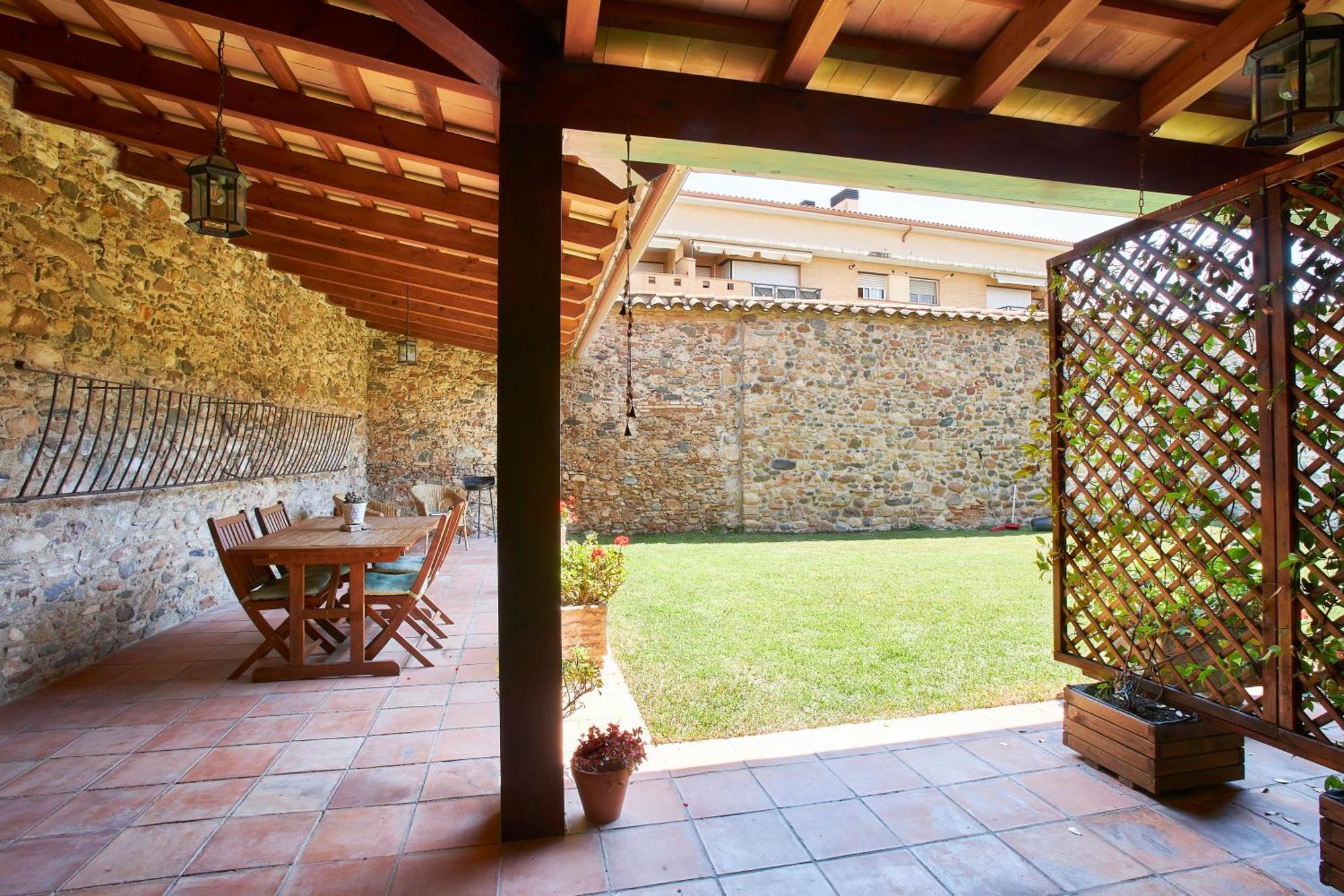 Mas Can Calet Aparthotel Les Franqueses del Vallès المظهر الخارجي الصورة